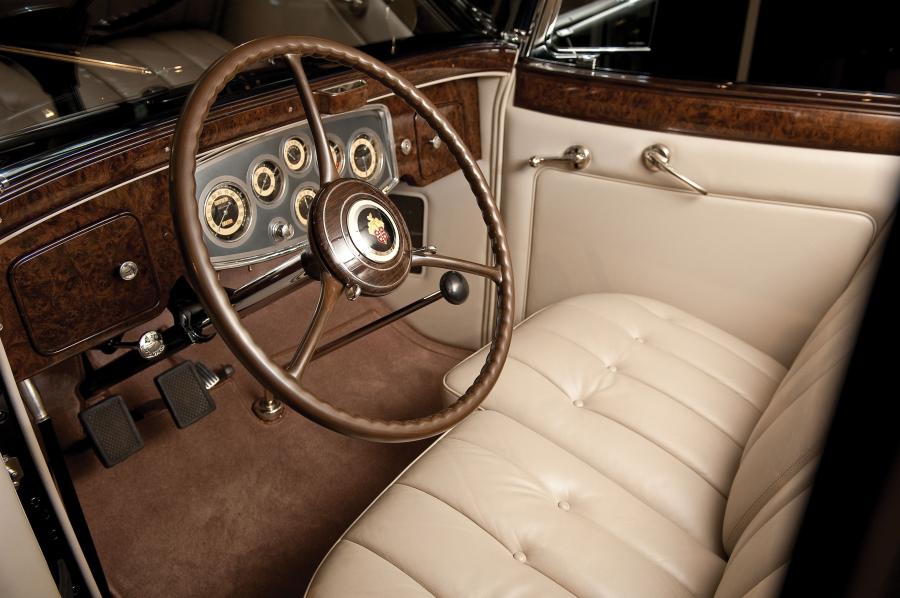  Packard Twelve Coupe Roadster 1932 года  (фото 7 из 9)